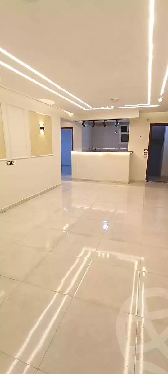 https://aqarmap.com.eg/ar/listing/7042382-for-sale-cairo-helwan-hadayek-helwan-el-eshrein-st