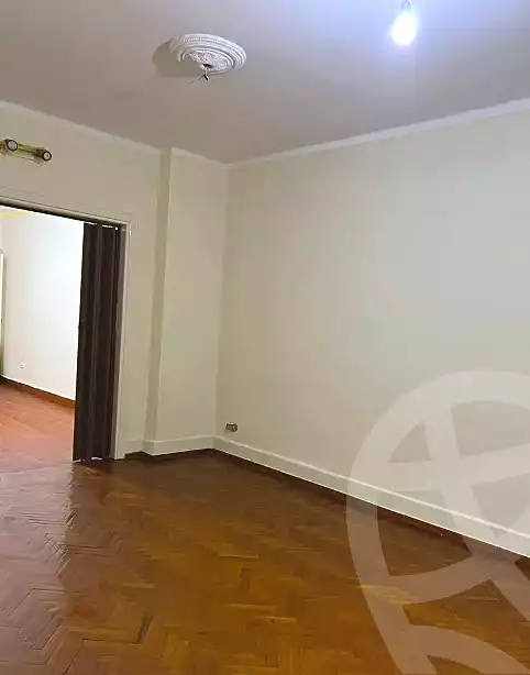 https://aqarmap.com.eg/ar/listing/7042835-for-rent-cairo-downtown