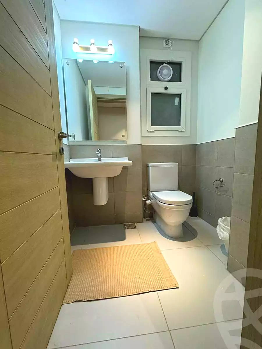 https://aqarmap.com.eg/ar/listing/7042978-for-rent-cairo-new-cairo-compounds-mivida-mivida-business-park-emaar
