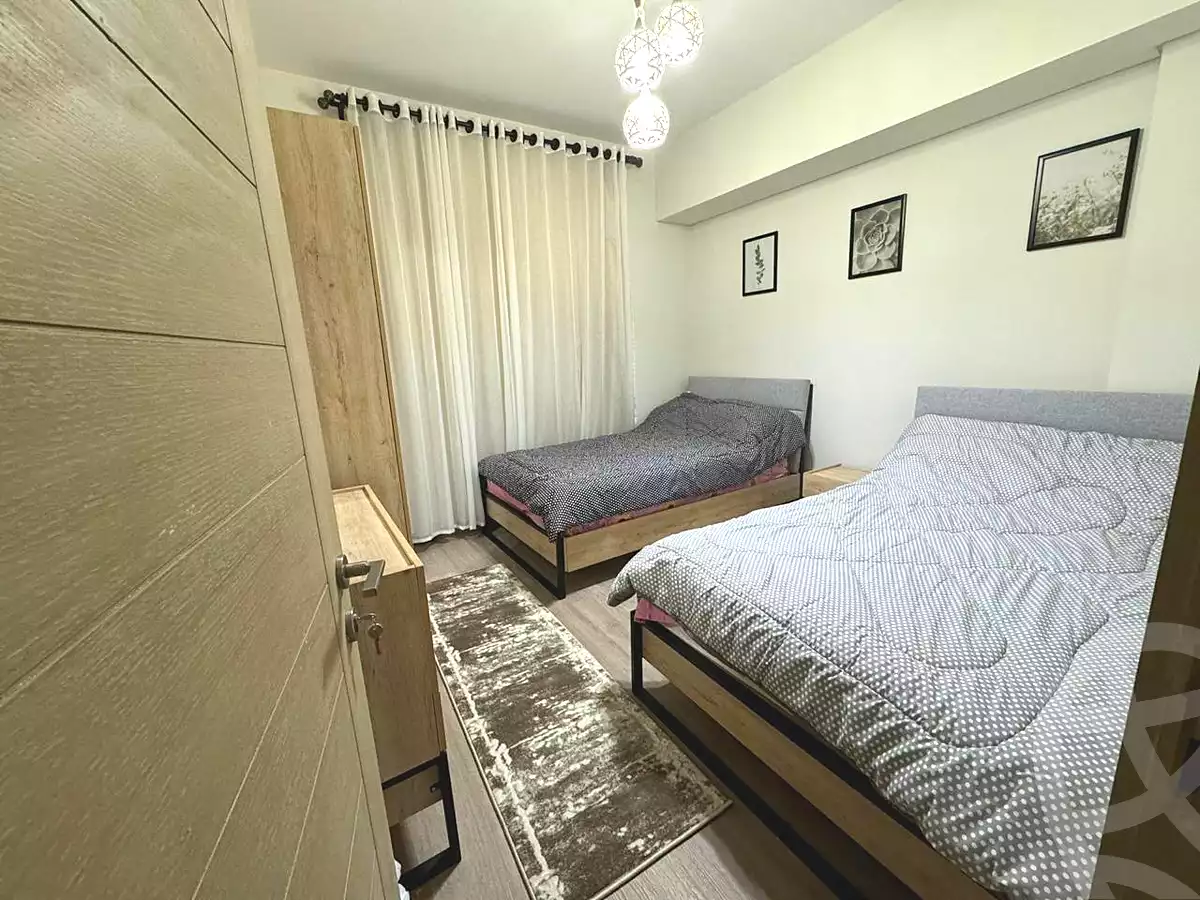 https://aqarmap.com.eg/ar/listing/7042978-for-rent-cairo-new-cairo-compounds-mivida-mivida-business-park-emaar