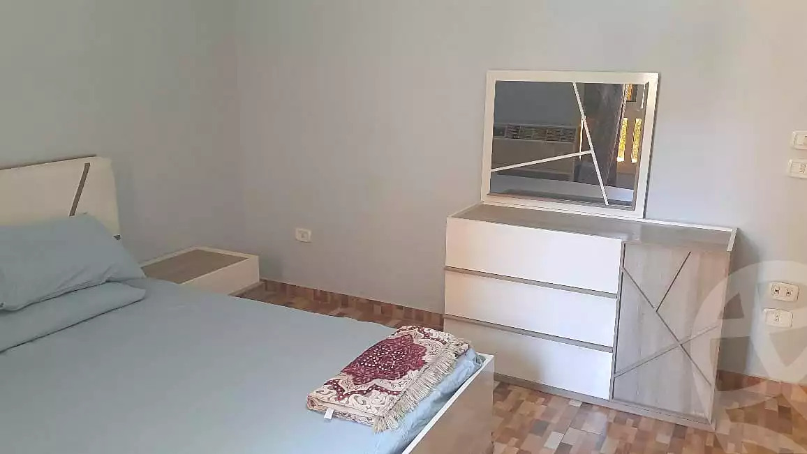 https://aqarmap.com.eg/ar/listing/7043015-for-rent-cairo-new-cairo-south-investors-mohammed-nagib-axis-st