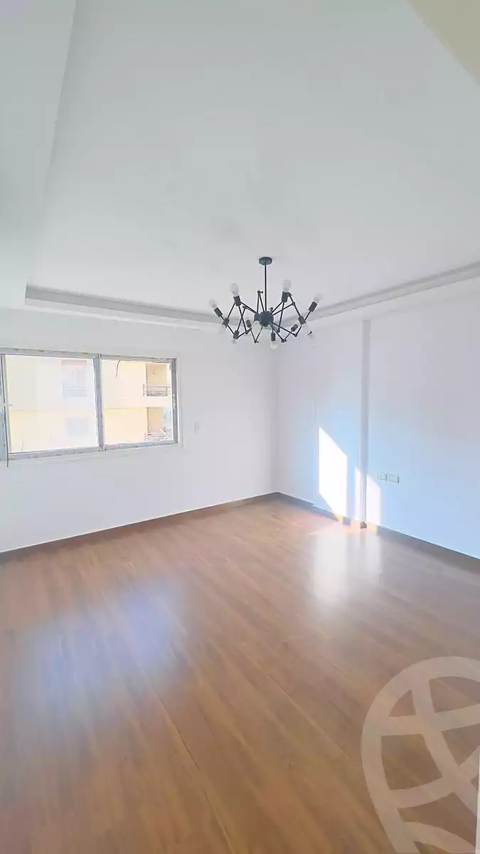 https://aqarmap.com.eg/en/listing/7043010-for-sale-cairo-new-cairo-compounds-the-square