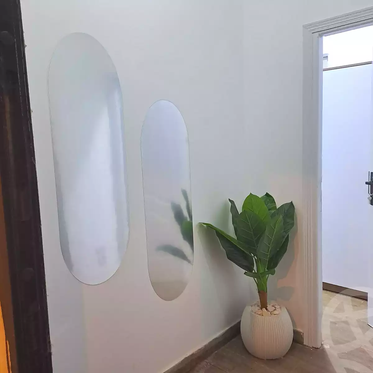 https://aqarmap.com.eg/ar/listing/7043239-for-rent-cairo-new-cairo-ganob-el-akadamiya-south-academy-g-lotfy-hassona-st