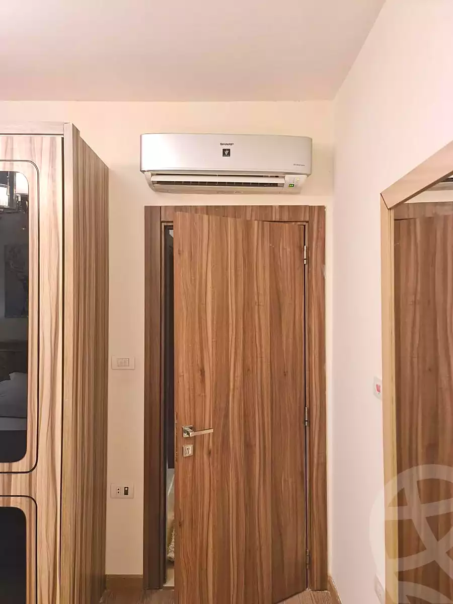 https://aqarmap.com.eg/en/listing/7043399-for-rent-cairo-new-cairo-compounds-lakeview-residence