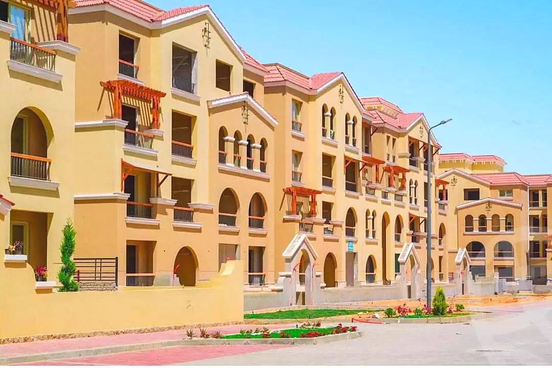 https://aqarmap.com.eg/ar/listing/7043603-for-sale-cairo-el-shorouk-compounds-maadi-view