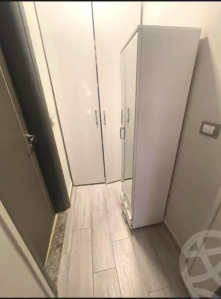 https://aqarmap.com.eg/ar/listing/7043619-for-sale-cairo-new-cairo-compounds-hayati-residence