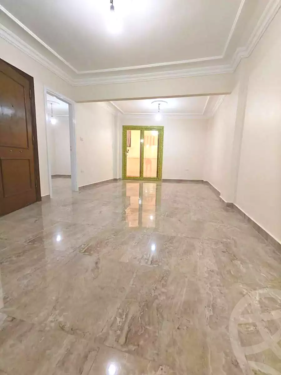 https://aqarmap.com.eg/ar/listing/7043766-for-sale-alexandria-miami-mahmoud-el-isawy-st