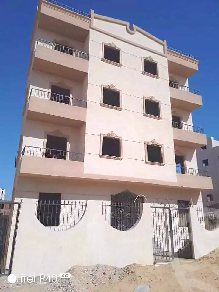 https://aqarmap.com.eg/en/listing/7043772-for-sale-cairo-badr-city-hai-el-ashgar-featured-neighborhood-el-imam-el-bokhary-st