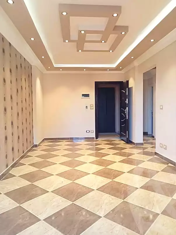 https://aqarmap.com.eg/ar/listing/7043935-for-sale-alexandria-sydy-bshr-sydy-bshr-bhry-khalil-hamada-st