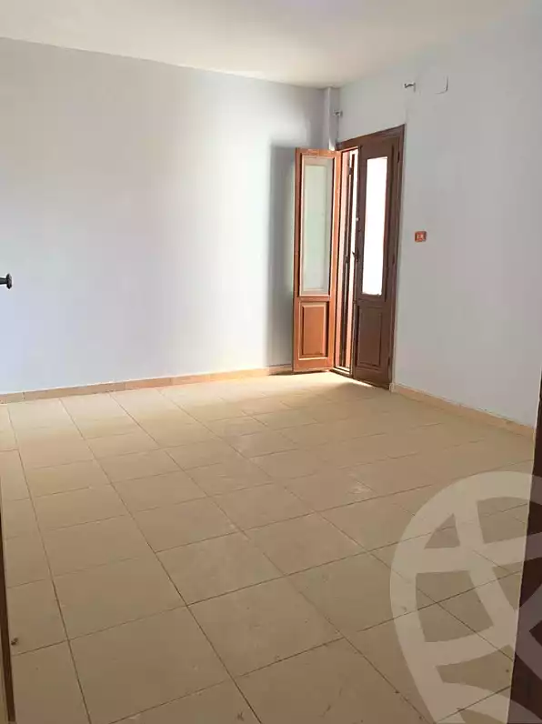 https://aqarmap.com.eg/ar/listing/7044384-for-rent-cairo-faisal-el-tawabeq-el-shaheed-ahmed-hamdy-st