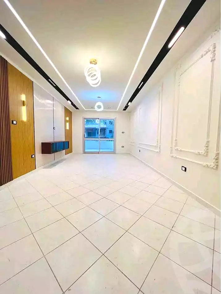 https://aqarmap.com.eg/en/listing/7044537-for-sale-alexandria-al-agamy