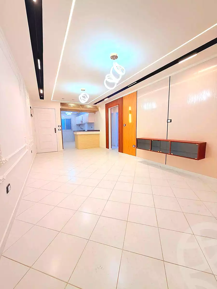https://aqarmap.com.eg/en/listing/7044537-for-sale-alexandria-al-agamy
