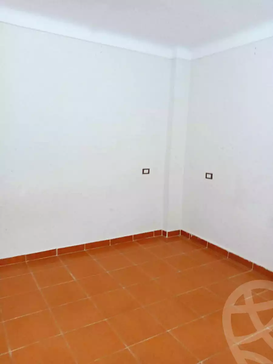 https://aqarmap.com.eg/en/listing/7044585-for-sale-alexandria-lsywf-el-falki