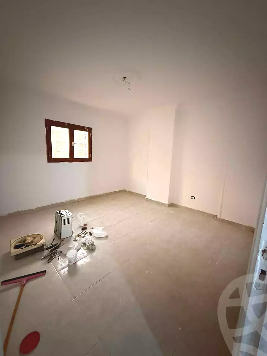 https://aqarmap.com.eg/ar/listing/7042758-for-sale-alexandria-sydy-bshr-sydy-bshr-bhry-gamal-abd-el-nasir-st