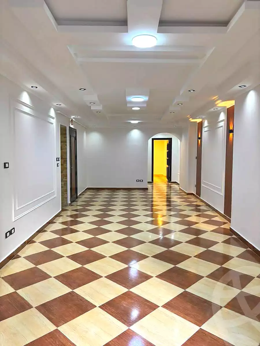 https://aqarmap.com.eg/ar/listing/7045092-for-sale-alexandria-el-asafra-shr-45