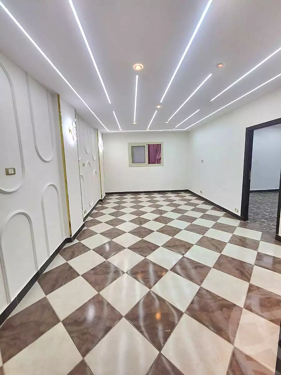 https://aqarmap.com.eg/ar/listing/7045153-for-sale-alexandria-lsywf-el-falki