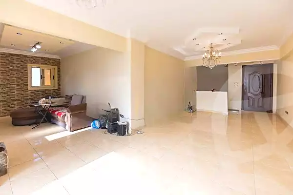 https://aqarmap.com.eg/ar/listing/7045319-for-rent-alexandria-smouha-el-nasr-st