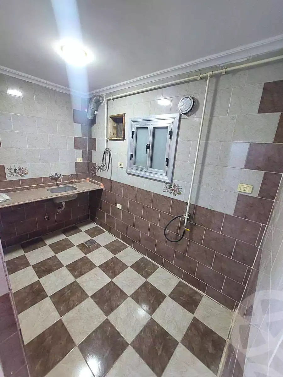 https://aqarmap.com.eg/ar/listing/7045448-for-sale-alexandria-sydy-bshr-sydy-bshr-bhry-shr-mhmd-njyb