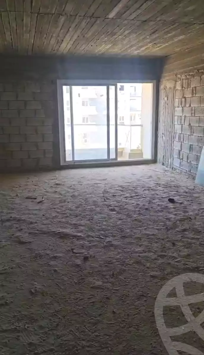 https://aqarmap.com.eg/ar/listing/7045656-for-sale-cairo-new-cairo-compounds-mwntn-fyw-y-syty-club-park-mountain-view-icity