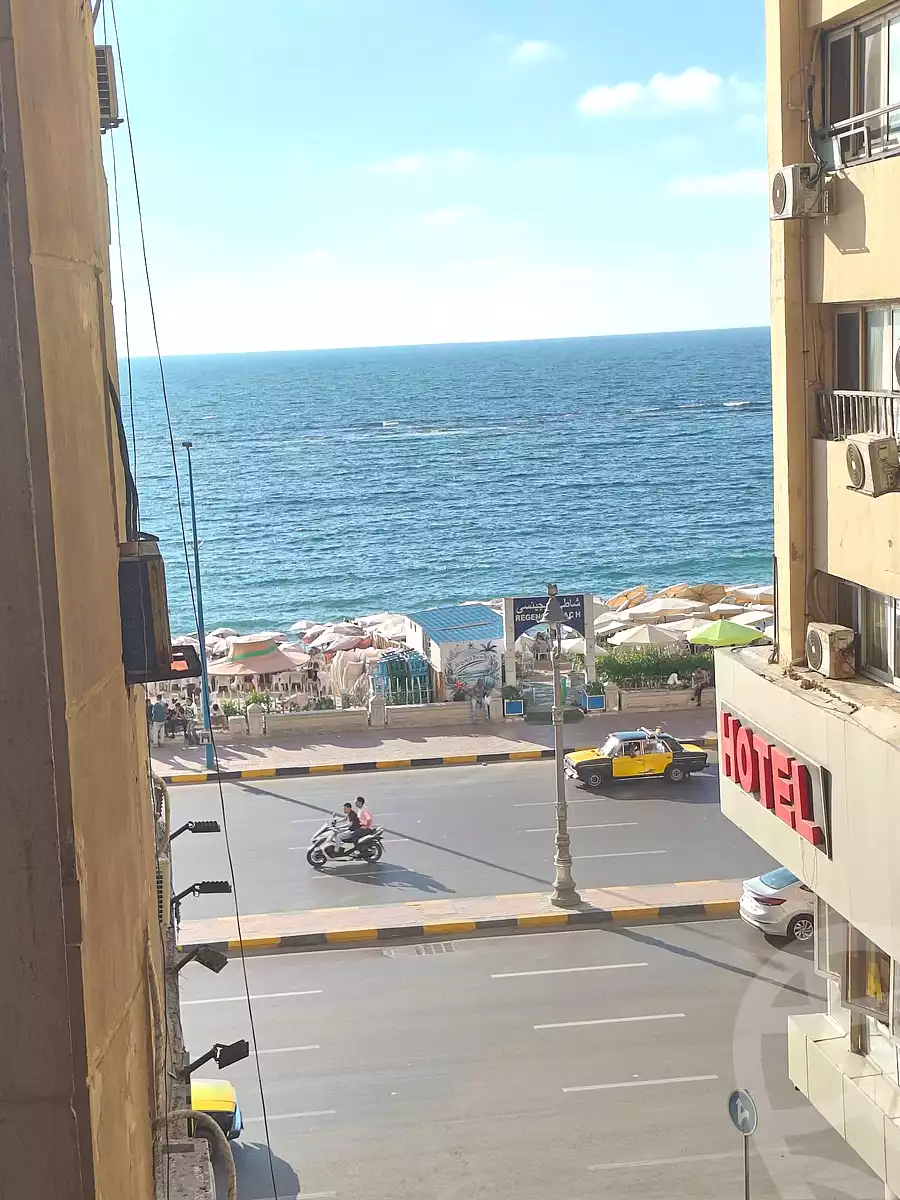 https://aqarmap.com.eg/ar/listing/7045753-for-sale-alexandria-el-asafra-l-sfr-bhry-el-geish-rd
