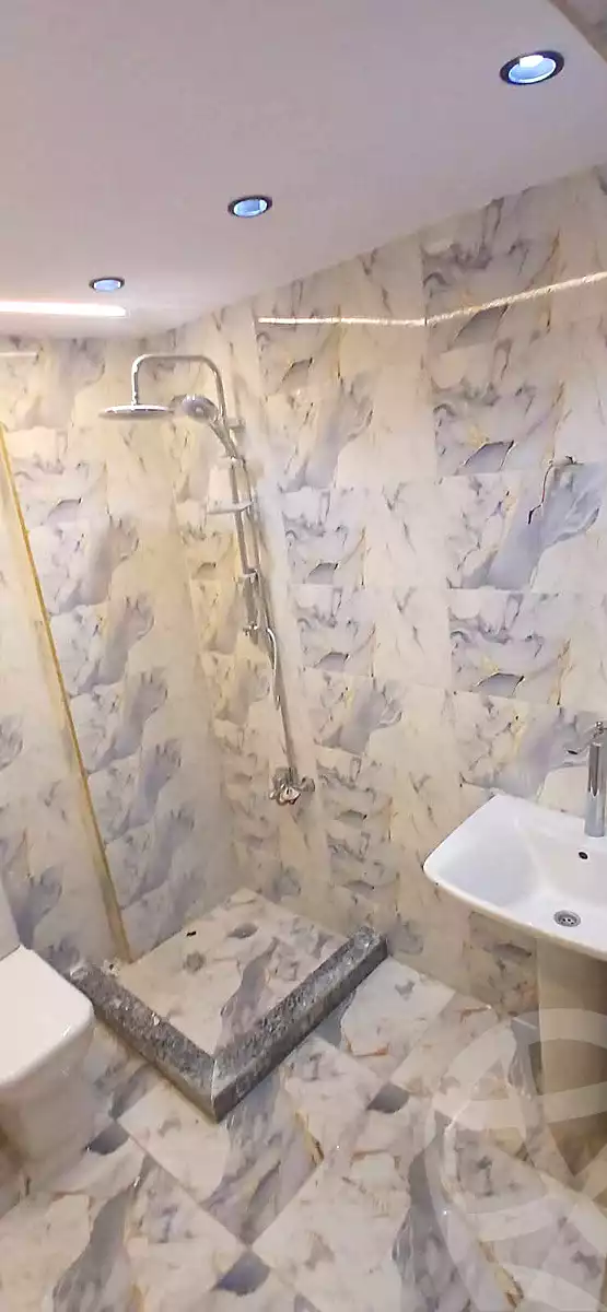 https://aqarmap.com.eg/ar/listing/7045761-for-sale-alexandria-al-agamy-lbytsh-ain-shams-st