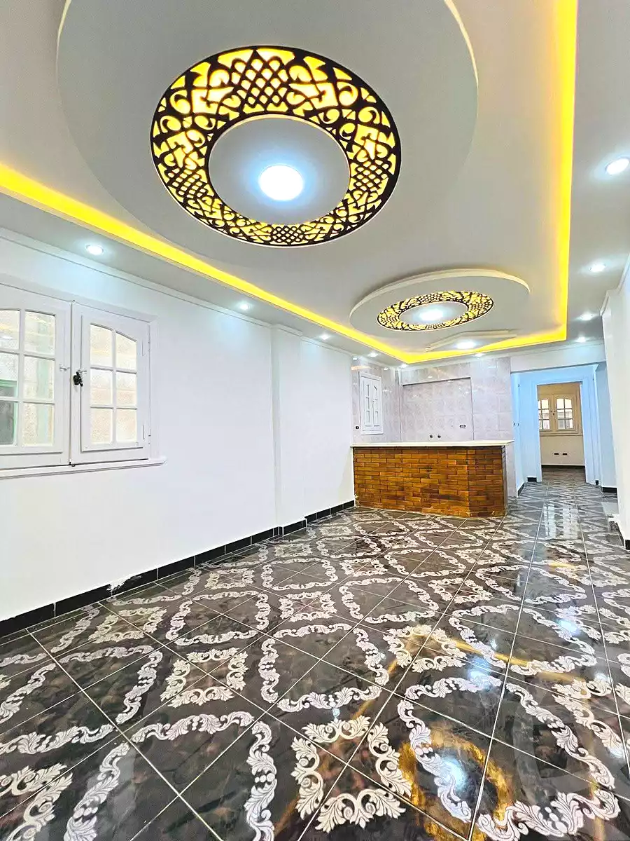 https://aqarmap.com.eg/ar/listing/7045801-for-sale-alexandria-al-agamy-shataa-el-nakheel