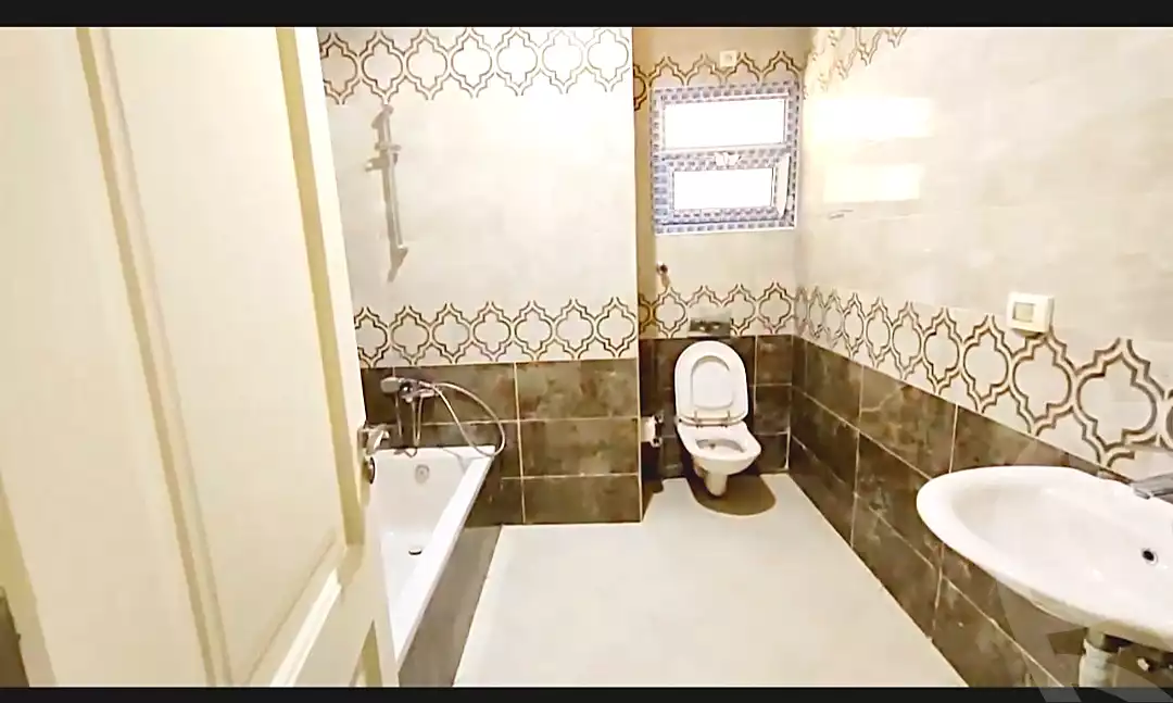 https://aqarmap.com.eg/ar/listing/7045900-for-sale-alexandria-smouha-14th-of-may-st