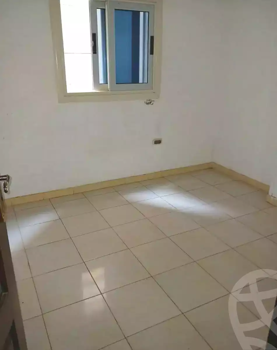 https://aqarmap.com.eg/ar/listing/7045939-for-rent-alexandria-el-asafra-l-sfr-bhry