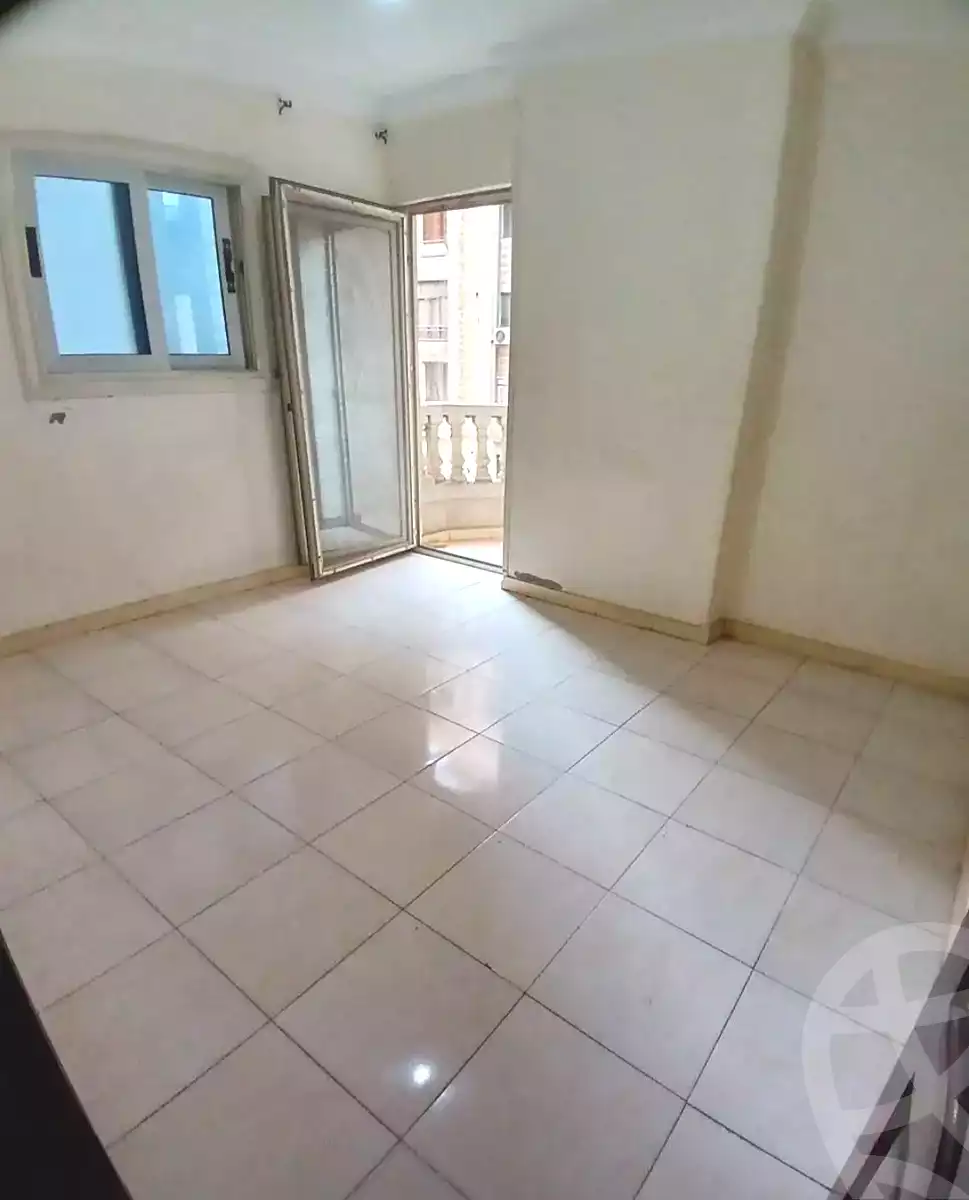 https://aqarmap.com.eg/ar/listing/7045939-for-rent-alexandria-el-asafra-l-sfr-bhry