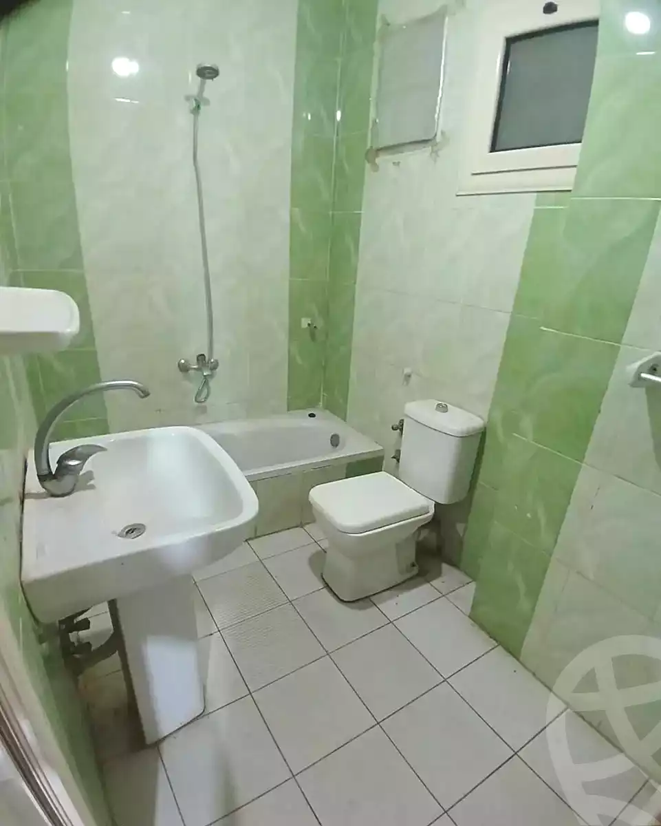 https://aqarmap.com.eg/ar/listing/7045939-for-rent-alexandria-el-asafra-l-sfr-bhry