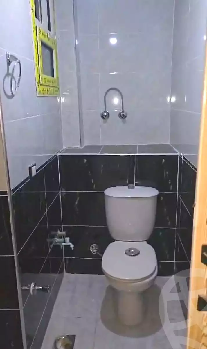 https://aqarmap.com.eg/ar/listing/7045953-for-sale-cairo-ain-shams-ain-shams-el-sharkia
