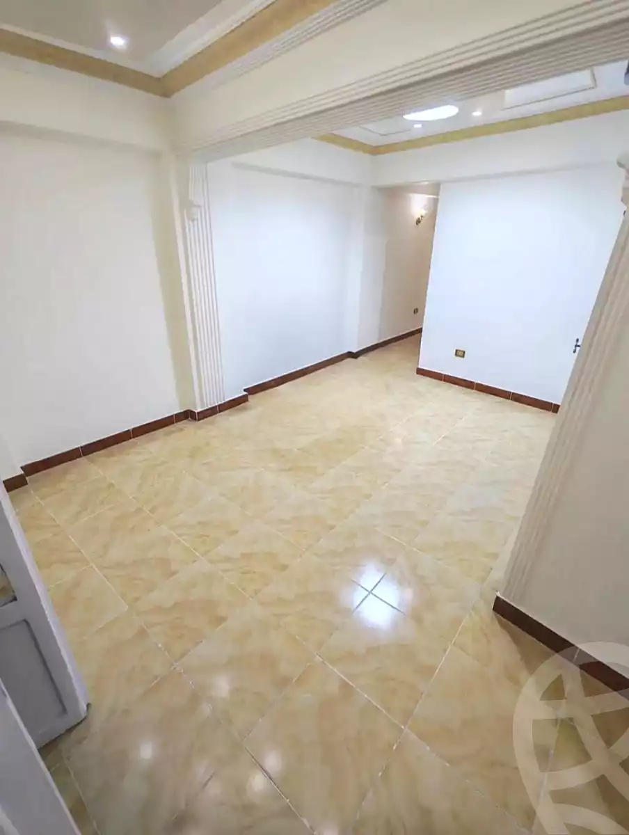 https://aqarmap.com.eg/ar/listing/7045960-for-sale-alexandria-lsywf-el-falki