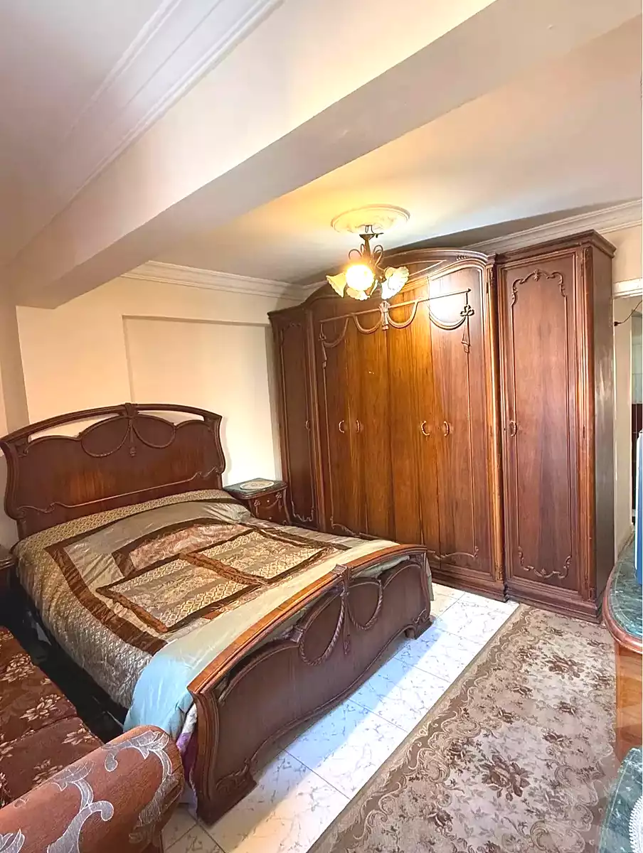 https://aqarmap.com.eg/ar/listing/7045970-for-sale-alexandria-sydy-bshr-sydy-bshr-bhry-ibrahim-el-sayed-st