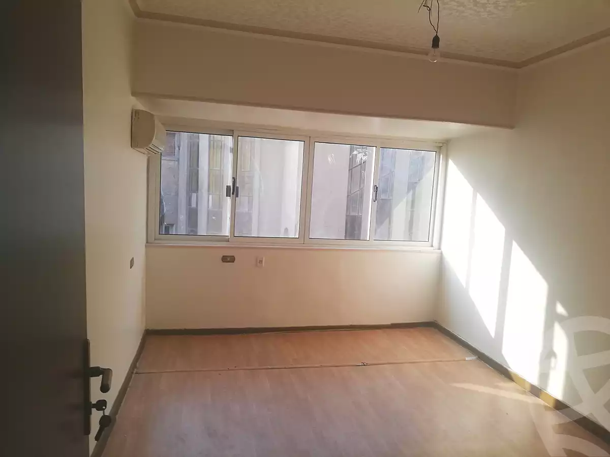 https://aqarmap.com.eg/ar/listing/7046495-for-rent-cairo-manial-abd-el-rahman-el-barqoqi-st
