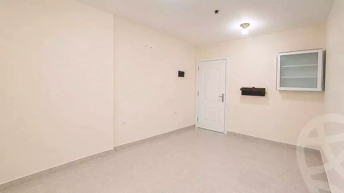 https://aqarmap.com.eg/ar/listing/7046773-for-sale-cairo-ain-shams-ain-shams-el-sharkia