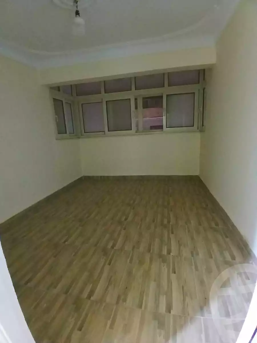 https://aqarmap.com.eg/ar/listing/7046917-for-sale-alexandria-miami-iskandar-ibrahim-st