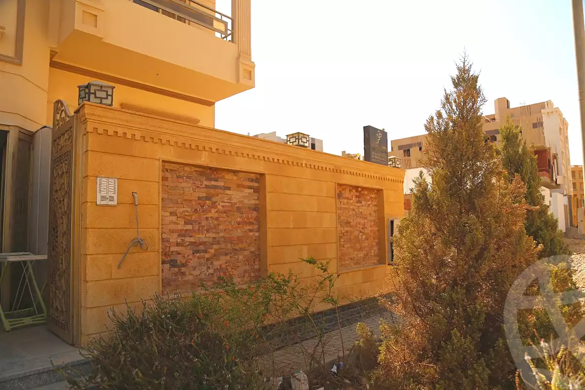 https://aqarmap.com.eg/ar/listing/7047130-for-sale-cairo-6th-of-october-el-tawsaat-el-shamalya-hy-2000-qt