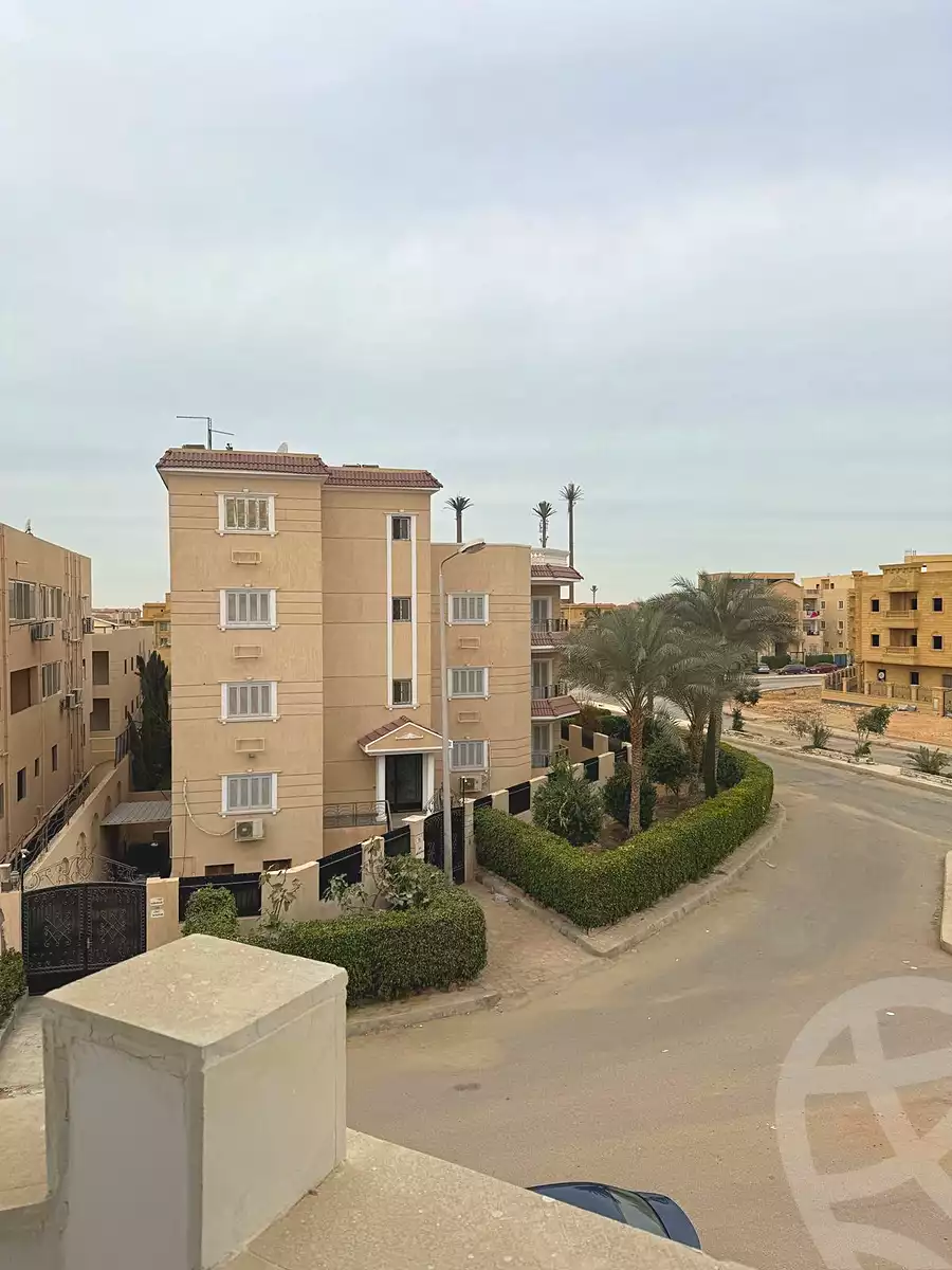 https://aqarmap.com.eg/ar/listing/7043611-for-sale-cairo-el-shorouk-lhy-lthny-shrq-neighborhood-2-ahmed-talal-st