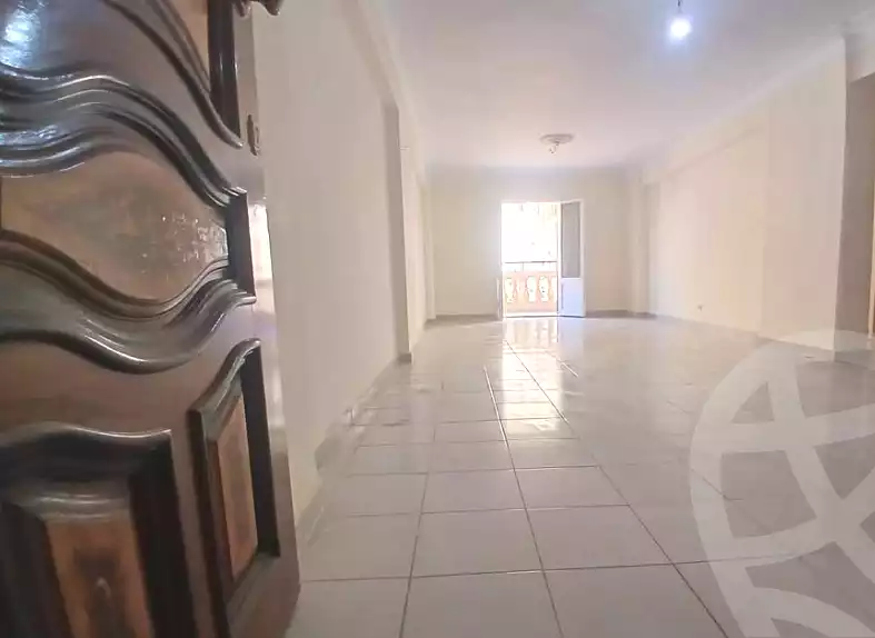 https://aqarmap.com.eg/ar/listing/7047124-for-sale-alexandria-lsywf-city-light-mall