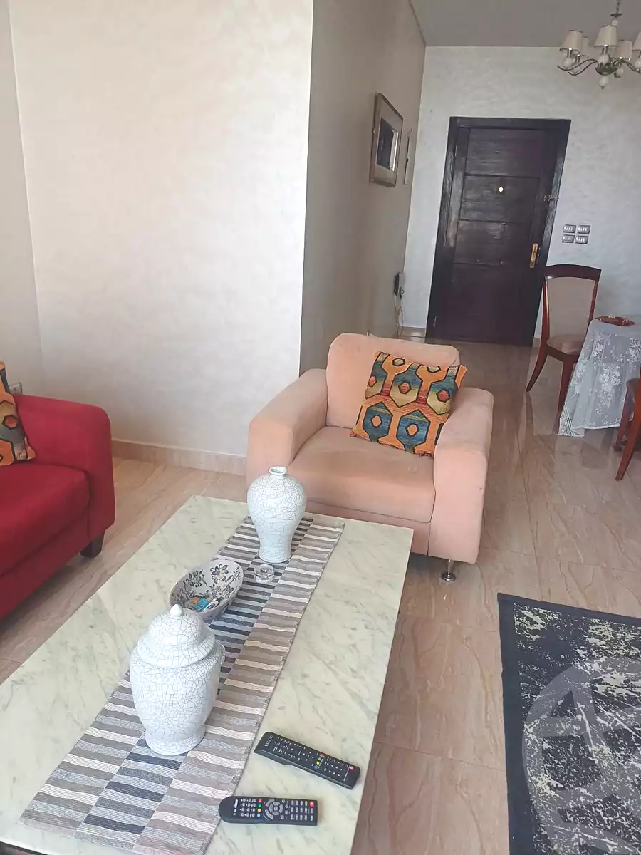 https://aqarmap.com.eg/ar/listing/7047193-for-rent-cairo-new-cairo-compounds-kmbwnd-fyldj-jyt-blm-hylz