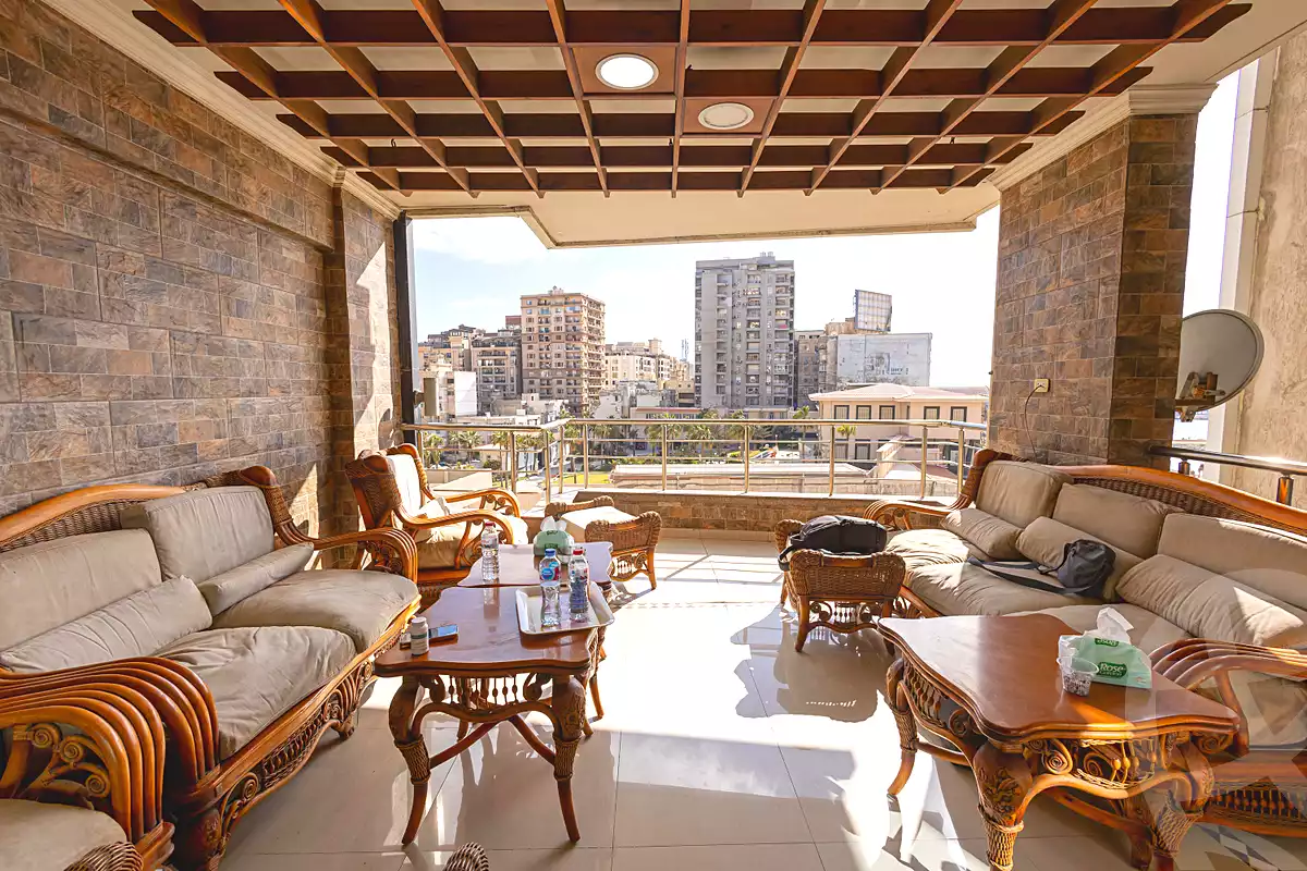 https://aqarmap.com.eg/ar/listing/7047344-for-sale-alexandria-san-stefano-abd-el-salam-aref-st