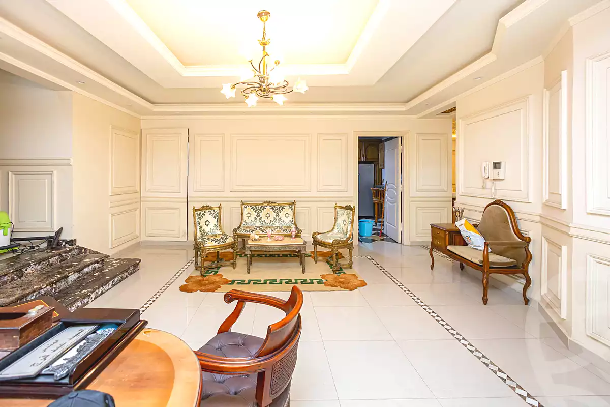 https://aqarmap.com.eg/ar/listing/7047344-for-sale-alexandria-san-stefano-abd-el-salam-aref-st