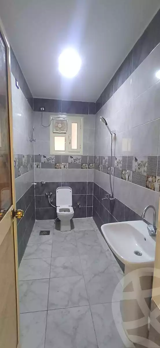 https://aqarmap.com.eg/ar/listing/7047403-for-sale-alexandria-al-agamy-el-hanouvel-al-haded-we-al-soulb-st