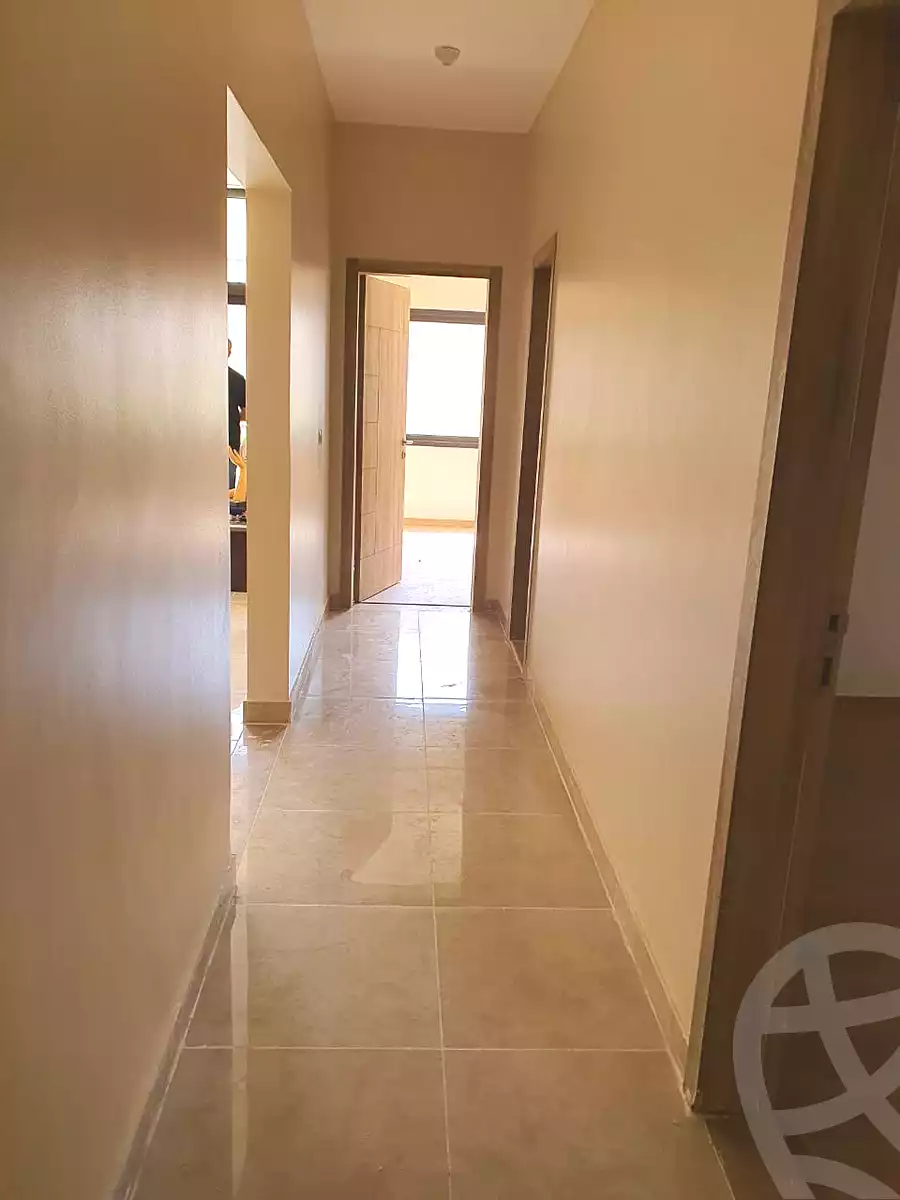 https://aqarmap.com.eg/ar/listing/7047385-for-rent-cairo-new-cairo-compounds-fifth-square