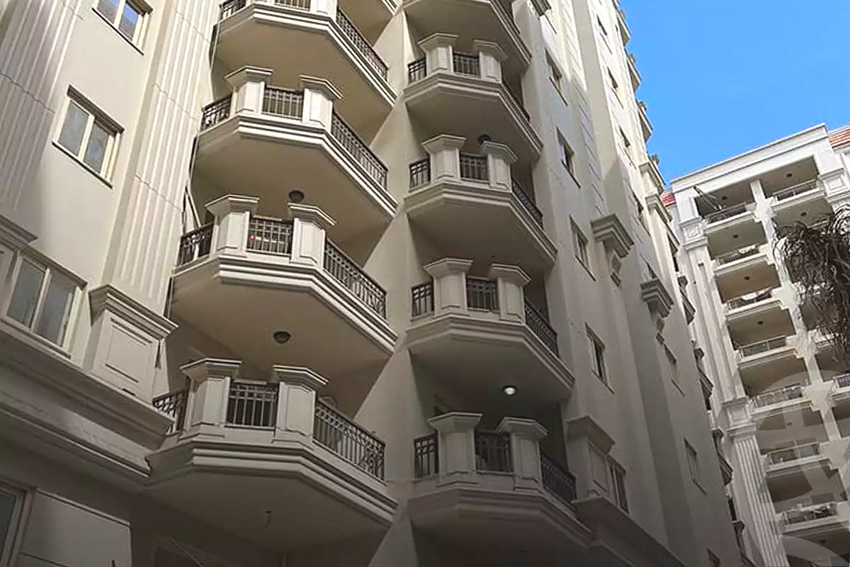 https://aqarmap.com.eg/ar/listing/7047608-for-sale-alexandria-smouha-compounds-in-smouha-valore-smouha