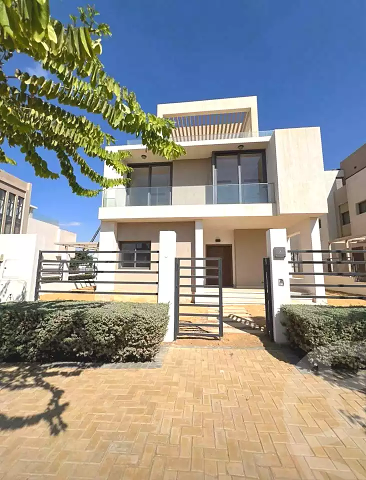 https://aqarmap.com.eg/ar/listing/7047729-for-sale-cairo-new-cairo-compounds-fifth-square