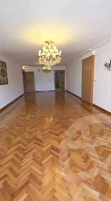 https://aqarmap.com.eg/en/listing/7047823-for-sale-alexandria-ganaklis-shr-mrtdy-bsh