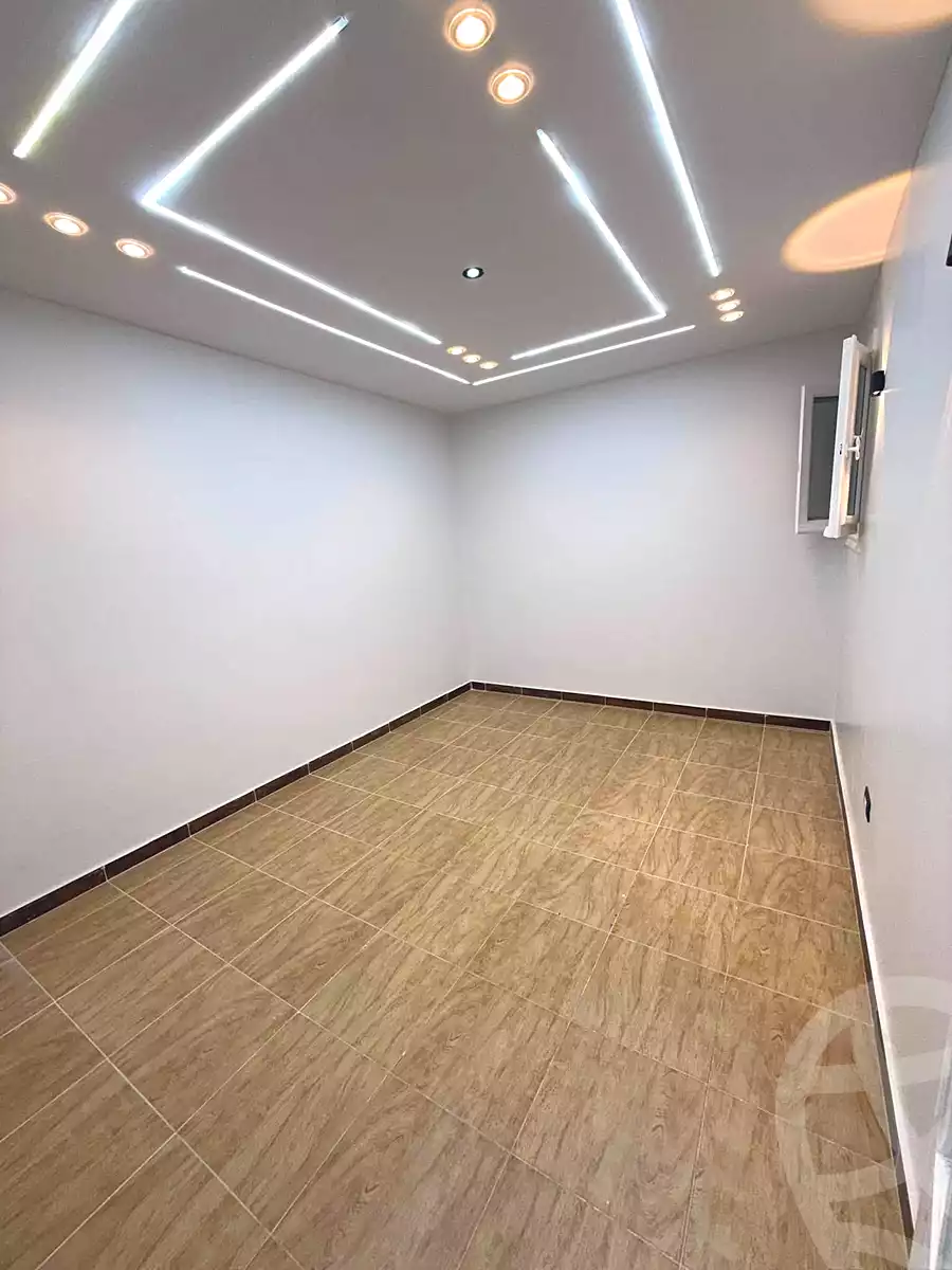 https://aqarmap.com.eg/ar/listing/7047838-for-sale-alexandria-el-asafra-l-sfr-bhry