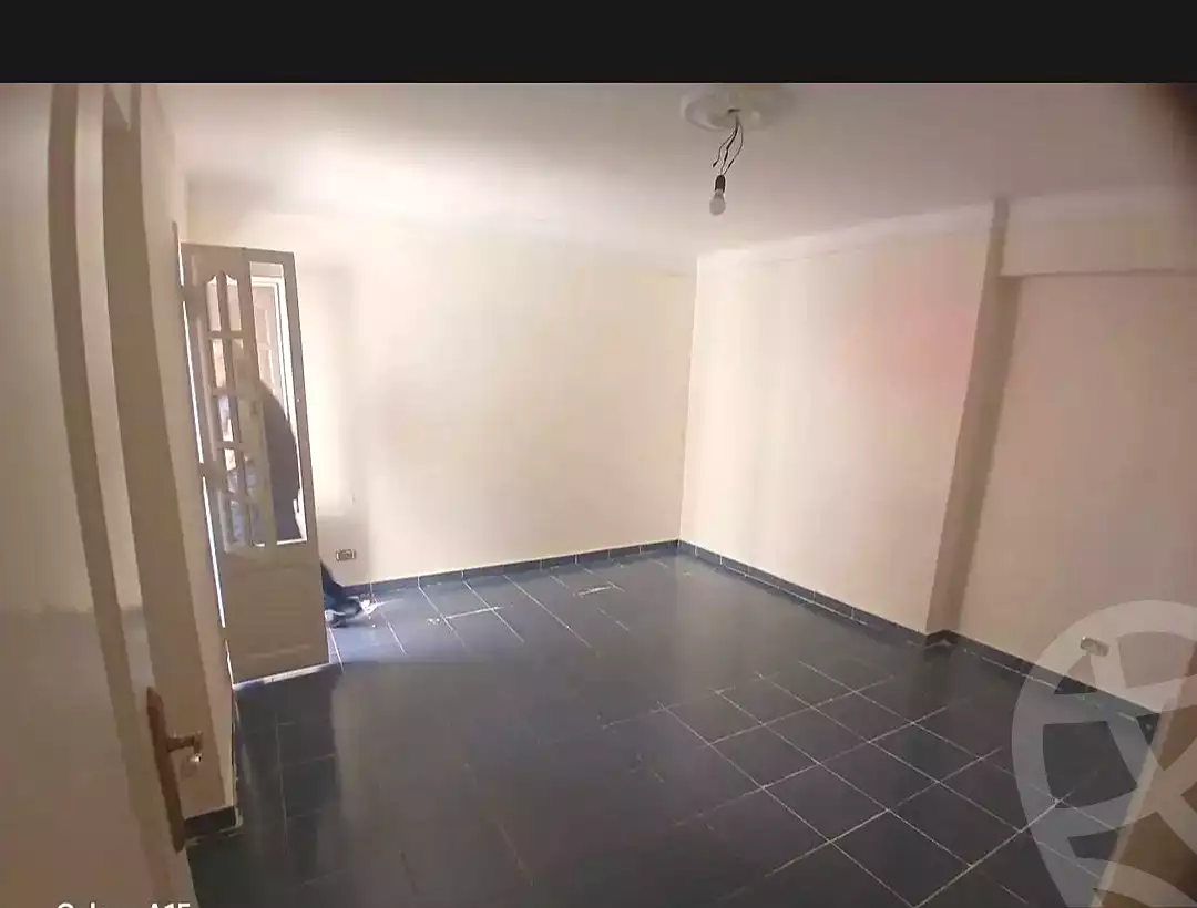 https://aqarmap.com.eg/ar/listing/7047964-for-sale-alexandria-lsywf-el-seyouf-qebly