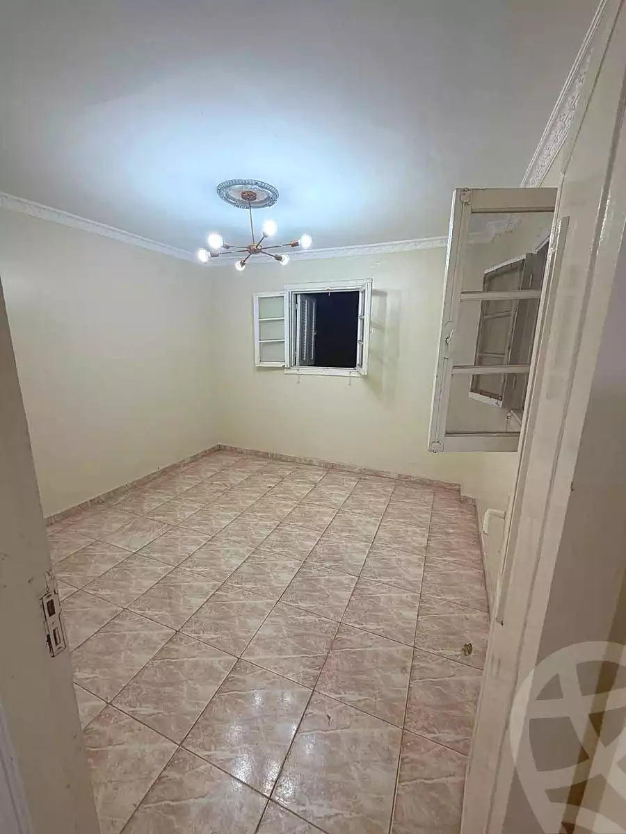 https://aqarmap.com.eg/ar/listing/7048010-for-sale-alexandria-al-agamy-lbytsh